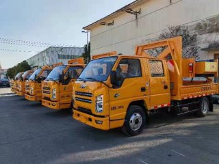 100K解放國六防撞緩沖車出租
