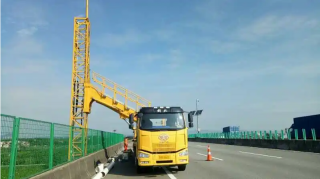 14米橋梁檢測車